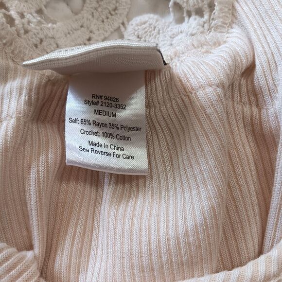 Daytrip Women’s Sz M Cream Tank Racerback Crochet Cotton Rayon Blend - Picture 10 of 10